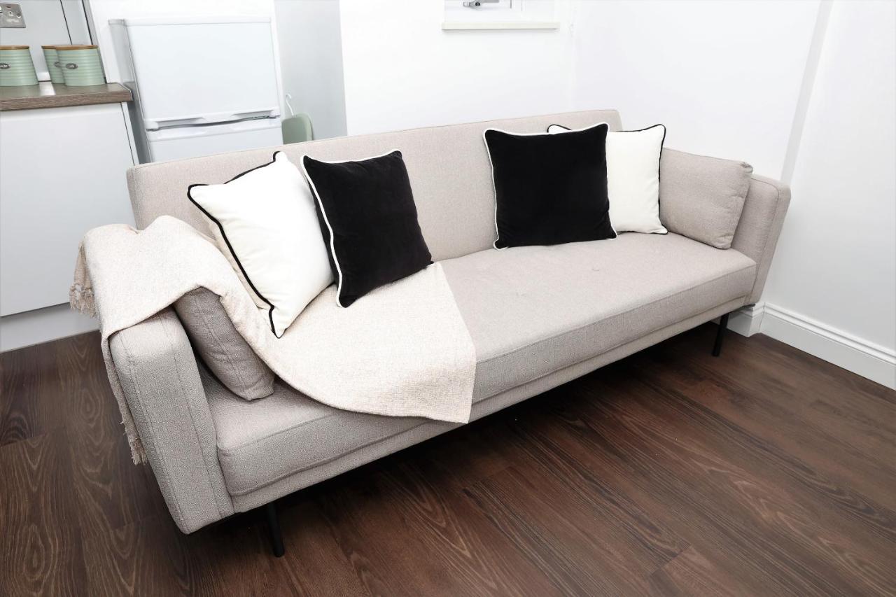 Watford Luxury 1 Bed Flat - Free Parking Leilighet Eksteriør bilde